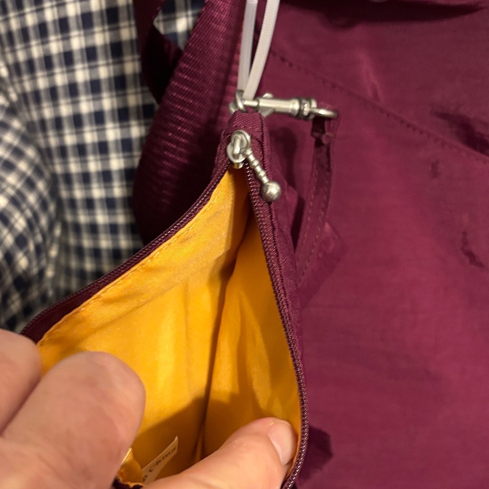 Baggalini Helsinki Burgundy Shoulder Bag - Picture 5 of 10